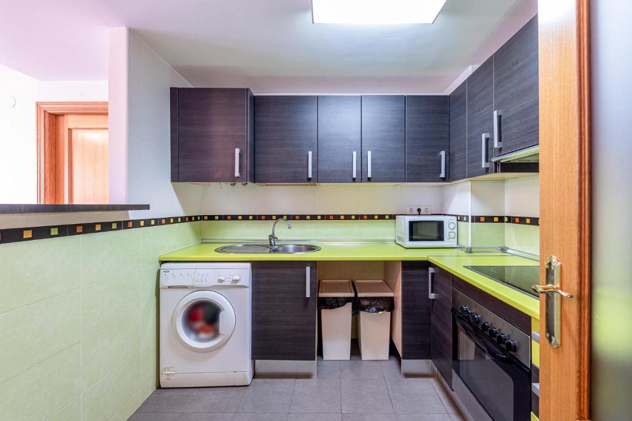 797 Holiday Rentals -Piso Con Terraza Y Vistas En La Nogalera ตอร์เรโมลิโนส ภายนอก รูปภาพ